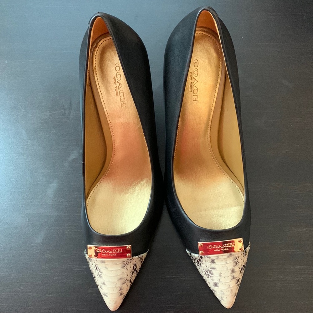 Coach Heels Sz 7M
